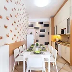 Spacious And Comfy Very Apartment *