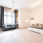 Spacious And Comfy Very Apartment *