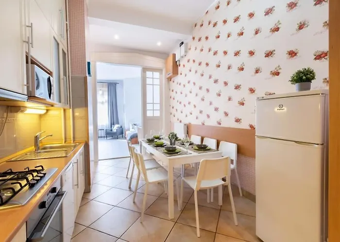 Spacious And Comfy Very Apartment