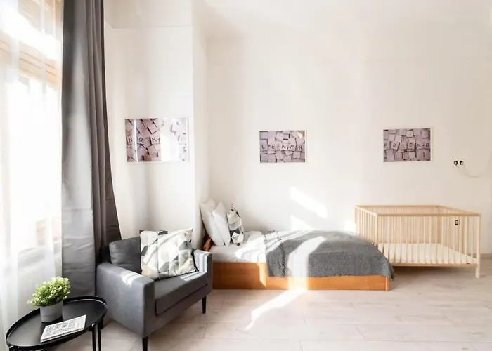 Spacious And Comfy Very *